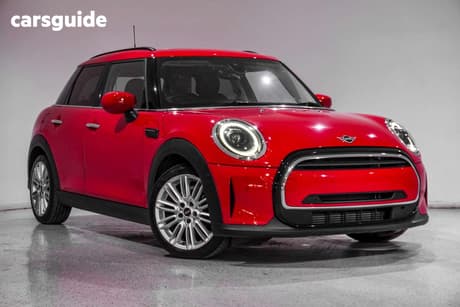 Red 2021 Mini Cooper Hatchback Classic 5D Hatch