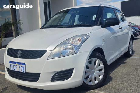 White 2013 Suzuki Swift Hatchback Ga