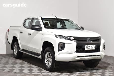White 2019 Mitsubishi Triton Double Cab Pick Up Glx Plus (4X4)