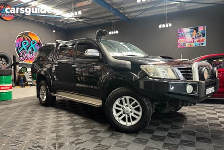 Black 2012 Toyota Hilux Dual Cab Pick-up Sr5 (4X4)