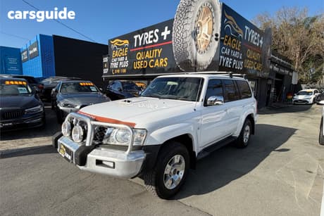 White 2005 Nissan Patrol Wagon St (4X4)