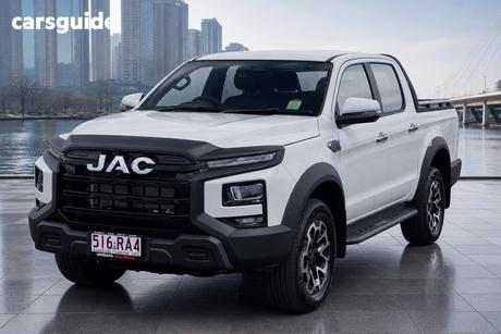 White 2026 JAC Hunter Ute Tray PRO 4X4
