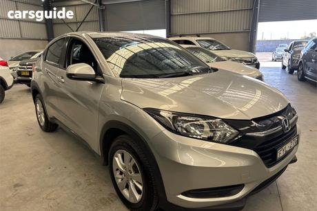 Silver 2015 Honda HR-V Wagon Vti