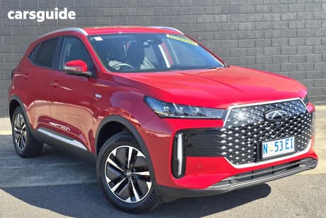 Red 2025 Chery Tiggo 4 Wagon Ultimate Hev