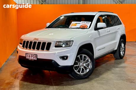 White 2016 Jeep Grand Cherokee Wagon Laredo (4X4)