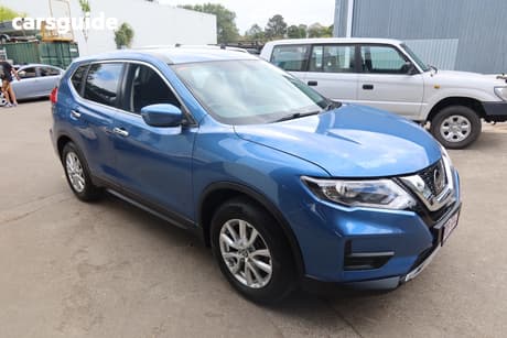 Blue 2017 Nissan X-Trail Wagon St (2Wd)