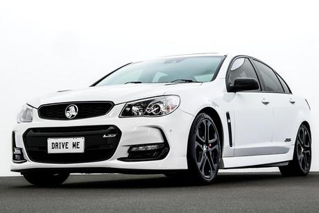 White 2017 Holden Commodore Sedan Ss-V Redline