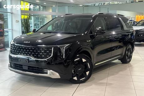 Black 2024 Kia Carnival Wagon Gt-Line