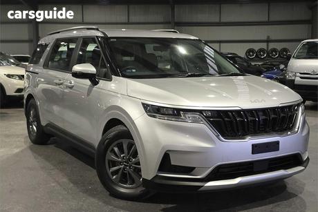 Silver 2022 Kia Carnival Wagon S