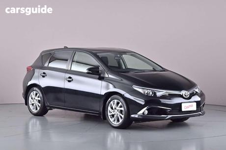 Black 2016 Toyota Corolla Hatchback Ascent Sport