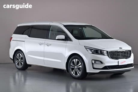 White 2018 Kia Carnival Wagon Sli