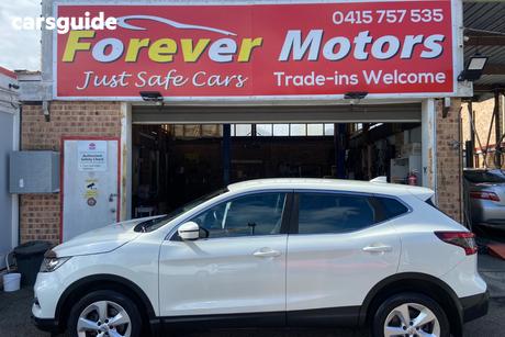 White 2017 Nissan Qashqai Wagon St (4X2)
