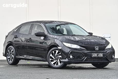 Black 2017 Honda Civic Hatchback Vti-S