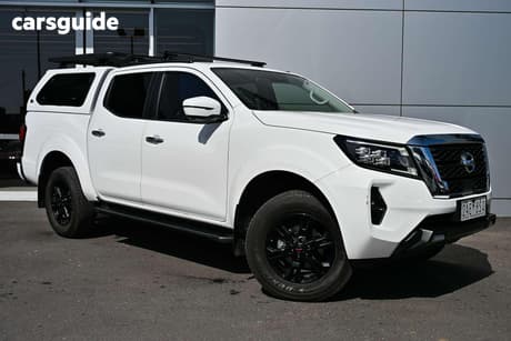 White 2023 Nissan Navara Dual Cab Pick-up St (4X4)
