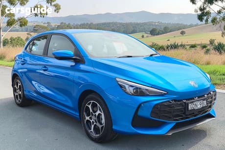 Blue 2025 MG MG3 Hatchback Essence