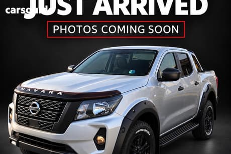 Silver 2022 Nissan Navara Dual Cab Pick-up Sl (4X4)
