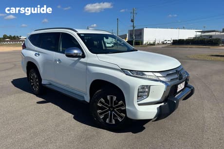 White 2020 Mitsubishi Pajero Sport Wagon Exceed (4X4) 7 Seat
