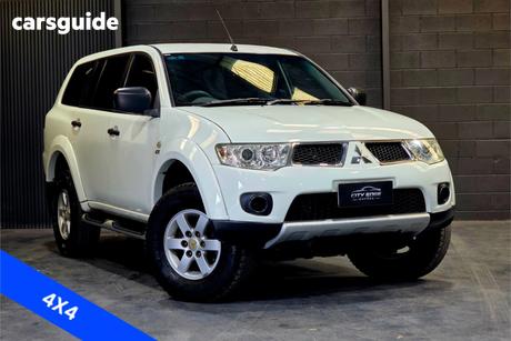 White 2011 Mitsubishi Challenger Wagon