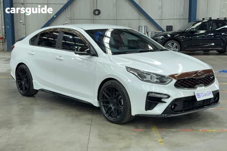 White 2020 Kia Cerato Sedan Gt Safety Pack