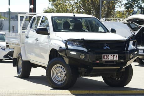 White 2022 Mitsubishi Triton Double Cab Chassis Glx (4X4)