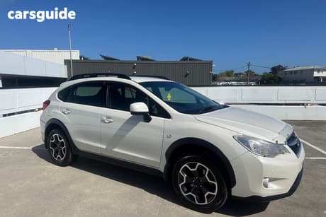 White 2014 Subaru XV Wagon 2.0I