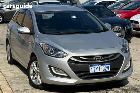 Silver 2014 Hyundai I30 Hatchback Elite 1.6 Crdi