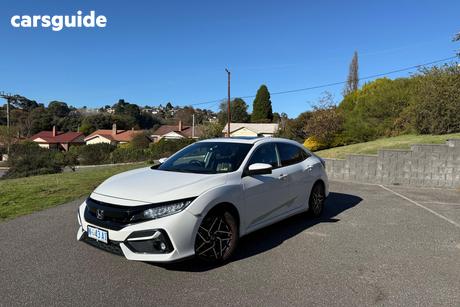 White 2021 Honda Civic Hatchback Vti-L