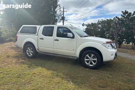 White 2013 Nissan Navara Dual Cab Utility St-X 550 (4X4)