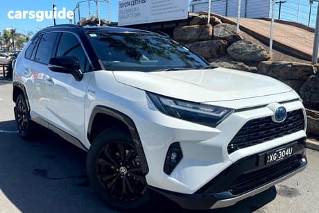 White 2022 Toyota RAV4 Wagon Xse (2Wd) Hybrid