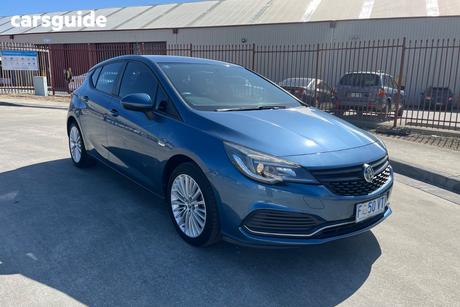 Blue 2017 Holden Astra Hatchback R