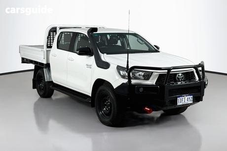 White 2024 Toyota Hilux Double Cab Chassis Sr (4X4)