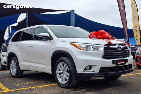 White 2015 Toyota Kluger Wagon Gx (4X2)