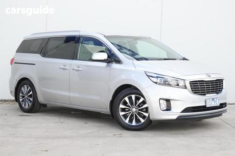 Silver 2015 Kia Carnival Wagon Sli