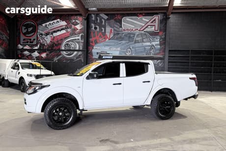 White 2018 Mitsubishi Triton Dual Cab Utility Glx (4X4)