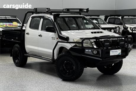 White 2013 Toyota Hilux Dual Cab Chassis Sr (4X4)