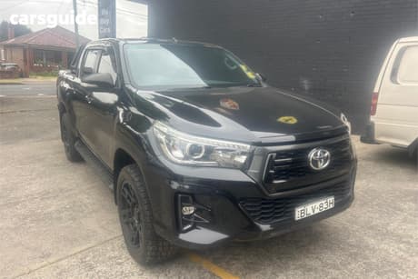 Black 2018 Toyota Hilux Dual Cab Utility Rogue (4X4)