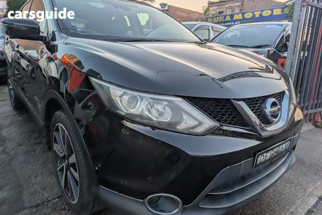 Black 2016 Nissan Qashqai Wagon Ti (4X2)