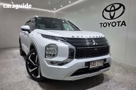 White 2023 Mitsubishi Outlander Wagon Exceed Tourer 7 Seat (Awd)