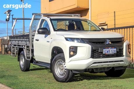 White 2019 Mitsubishi Triton Cab Chassis Glx
