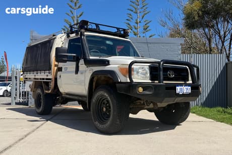 White 2008 Toyota Landcruiser Cab Chassis Workmate (4X4)