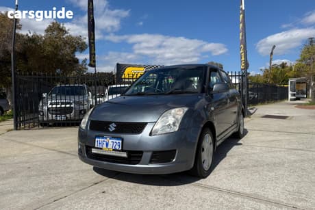Blue 2010 Suzuki Swift Hatchback Beat