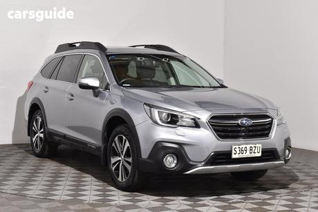 Silver 2018 Subaru Outback Wagon 2.5I Premium