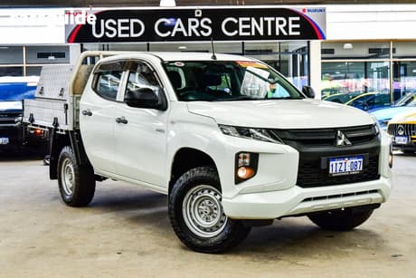 White 2022 Mitsubishi Triton Double Cab Chassis Glx (4X4)
