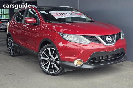 Red 2014 Nissan Qashqai Wagon Ti (4X2)