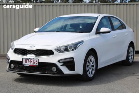 White 2018 Kia Cerato Sedan S
