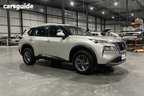 Silver 2024 Nissan X-Trail Wagon St (4Wd) 7 Seat