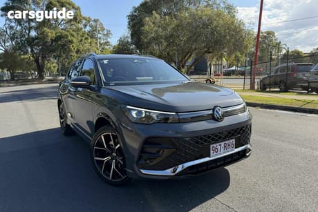 Grey 2025 Volkswagen Tiguan Wagon 195Tsi R-Line