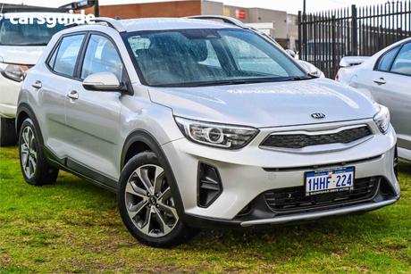 Silver 2021 Kia Stonic Wagon Sport