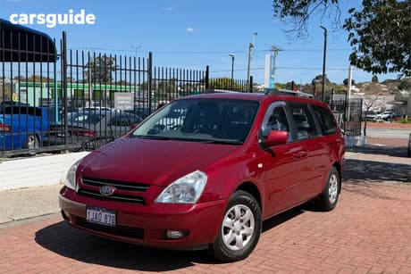 Red 2007 Kia Grand Carnival Wagon (Ex)