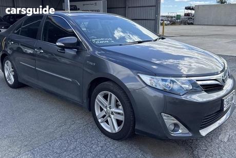 Grey 2013 Toyota Camry Sedan Hybrid Hl